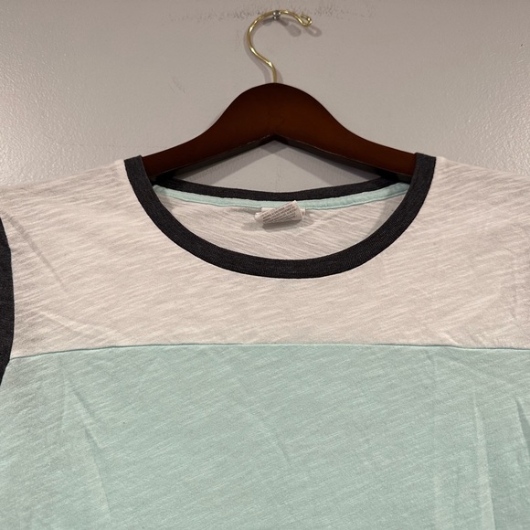 Victoria’s Secret PINK 3/4 Sleeve Colorblock Tee XS - Picture 3 of 6